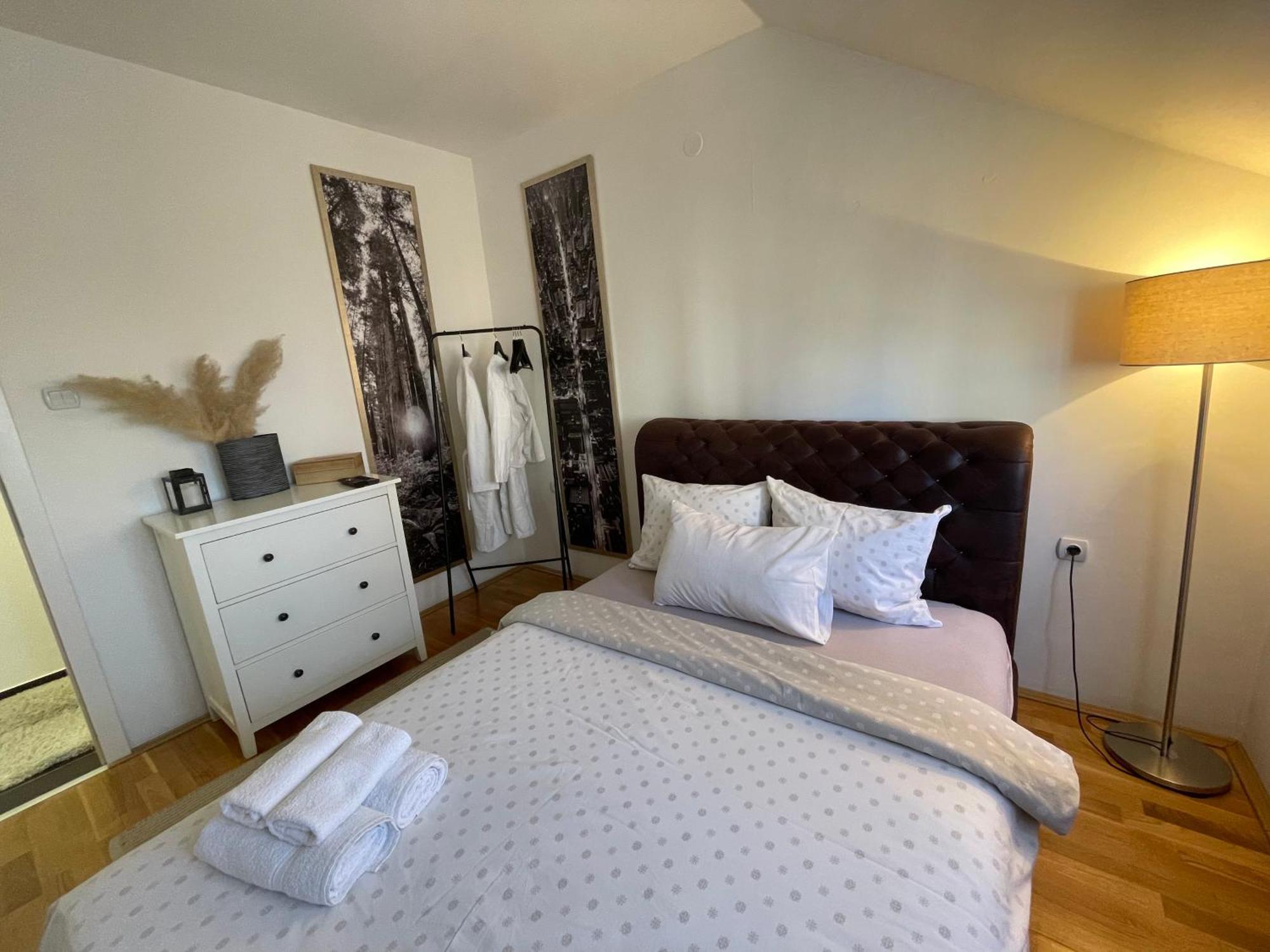 Charme Apartman Κρούσεβατς Εξωτερικό φωτογραφία